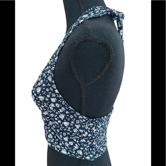 American Eagle Outfitters navy/ cream lined floral halter top with smocked back - Picture 2 of 5